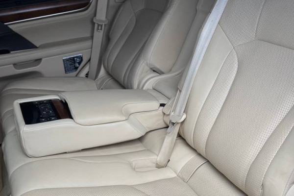 Аренда Lexus LX 570 в Киеве